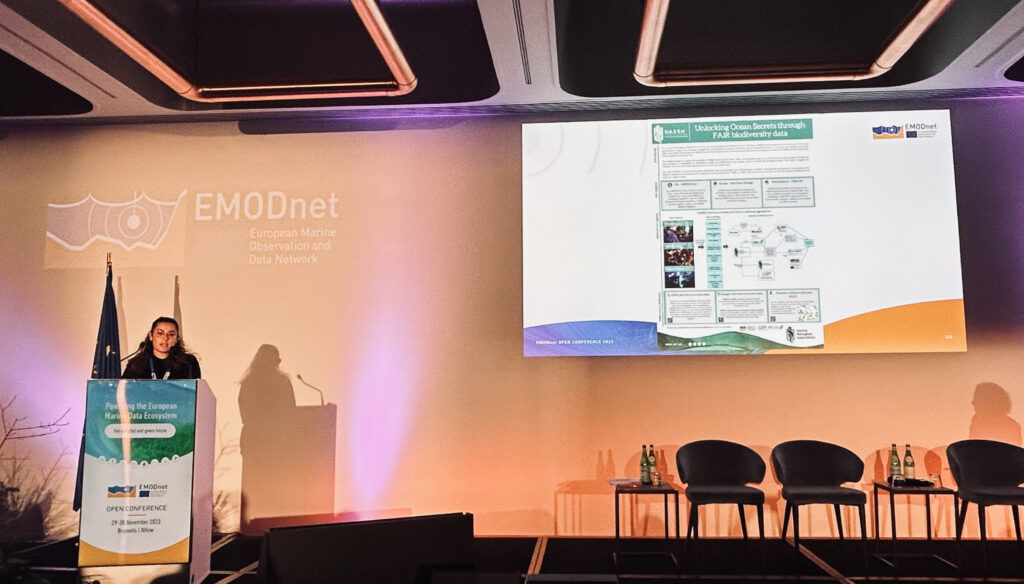 DASSH Senior Data Officer Chloe Figueroa Ashforth presenting at the EMODnet Open Conference.