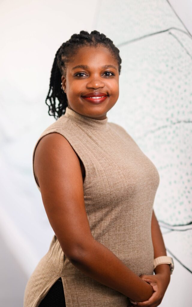 Yonela Nidila smiling